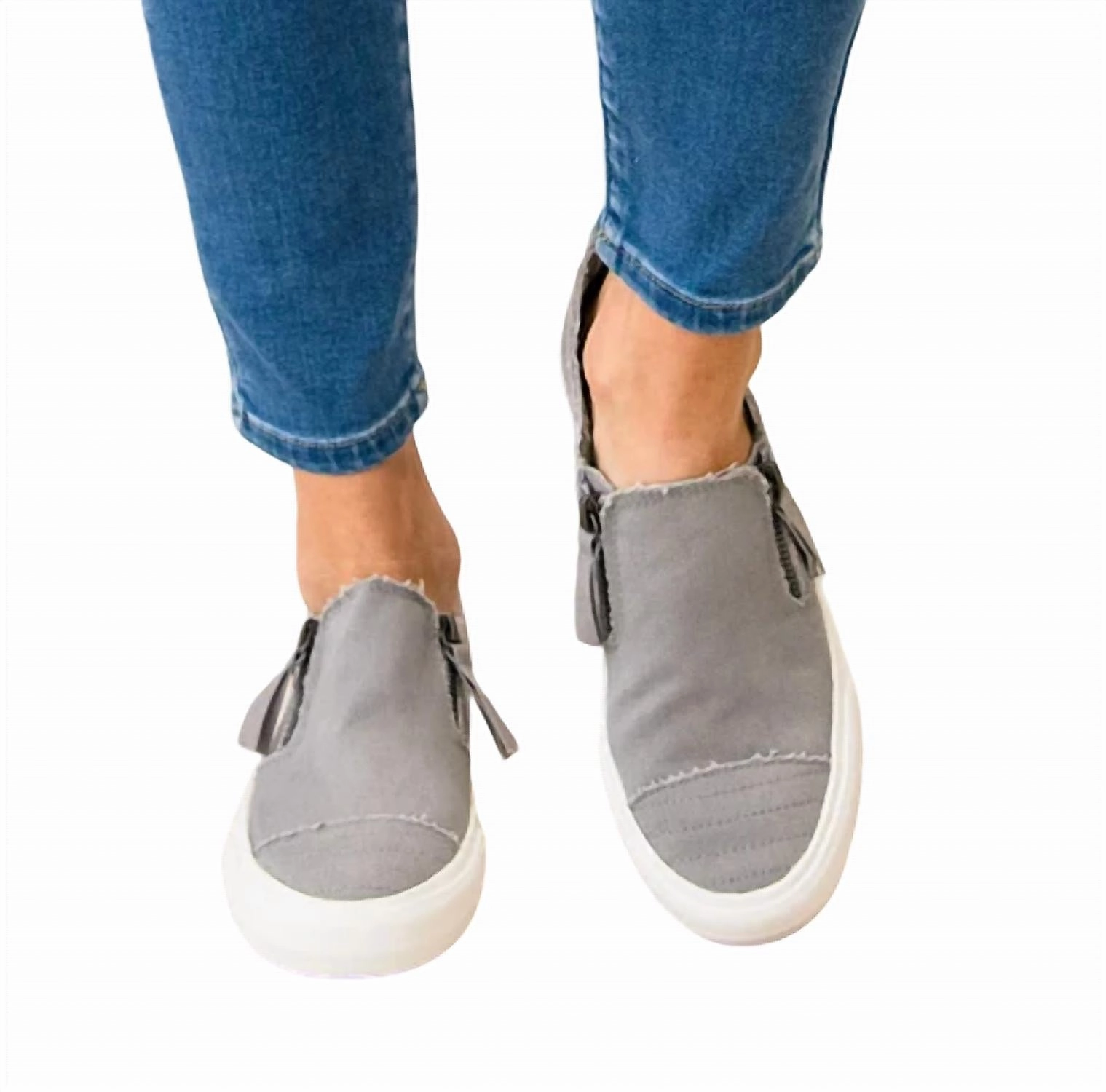 Women's Zippy Sneakers In Grey Double Stitched