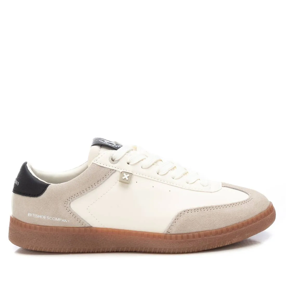 Relax Feel Women's Casual Sneakers By XTI