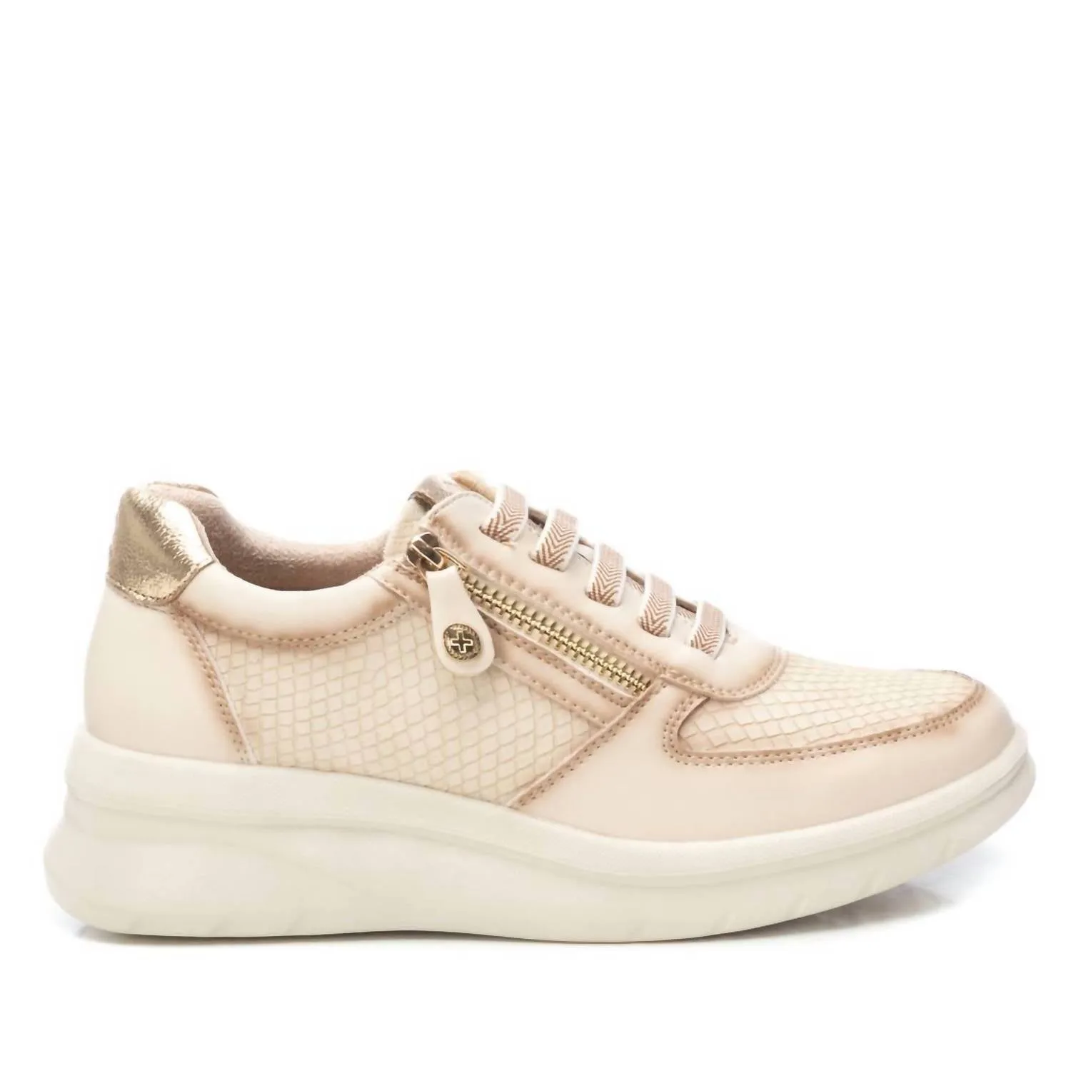 Compression Fit Motion Ease Women's Casual Sneakers In Ivory