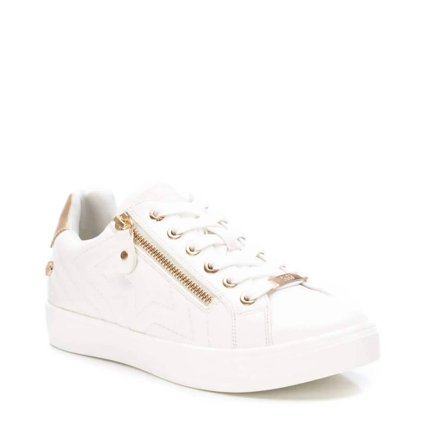 Women's Casual Sneakers In White Travel Comfort