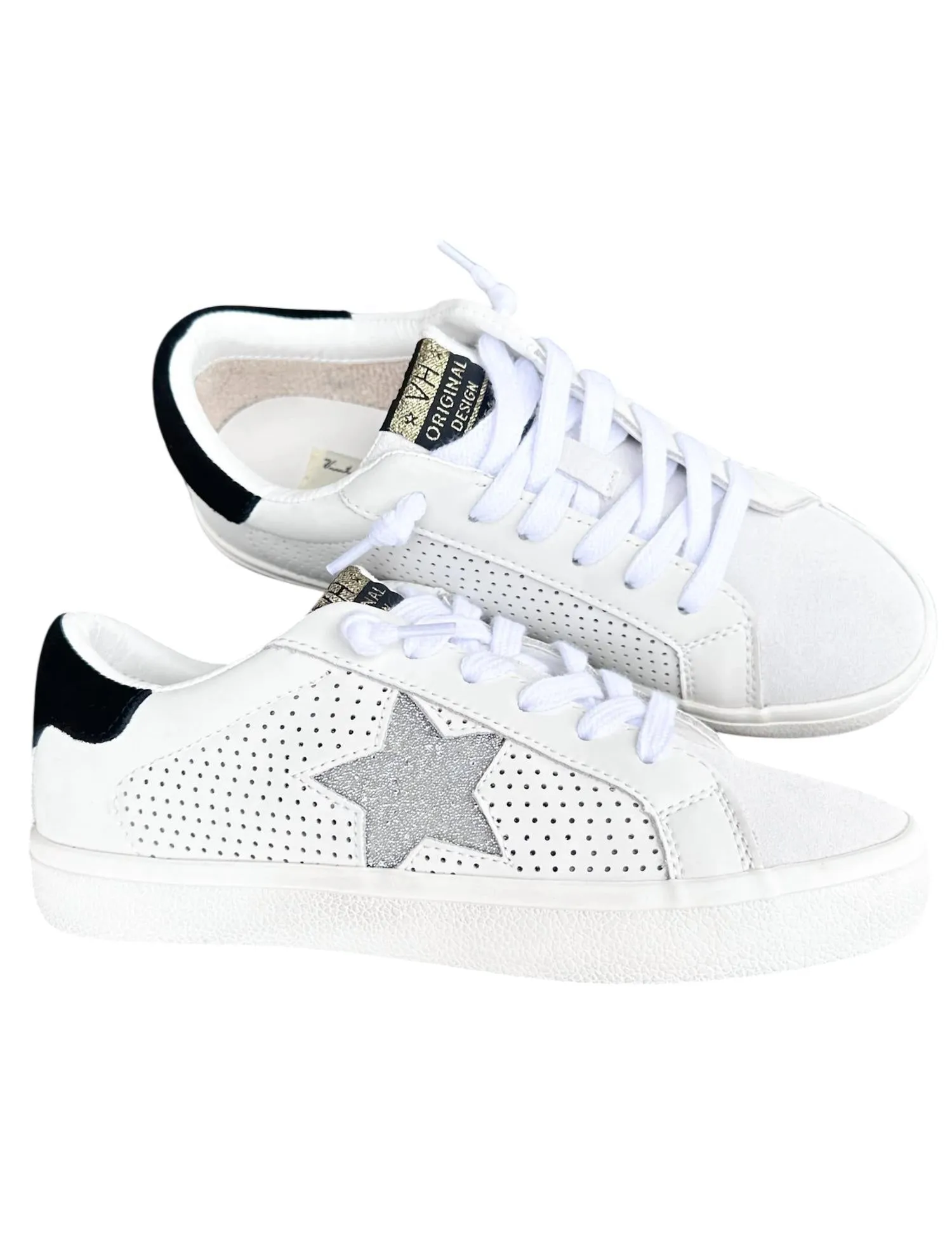 Women's Gadol 32 Sneaker In Black/speckled Silver Glitter Fast Lane Sneaker Bags