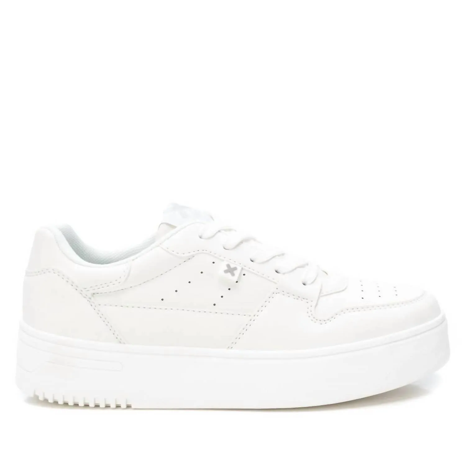 Quick Feel Women's Non-Slip Sneakers In White