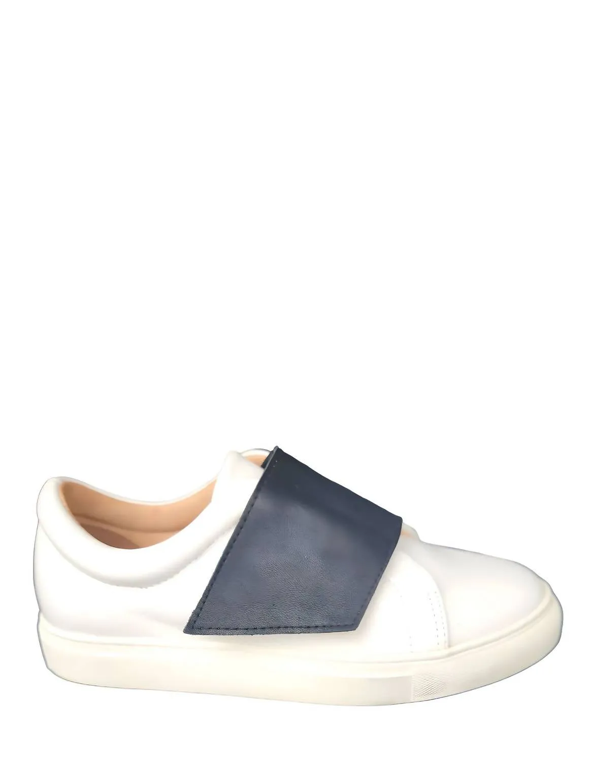 Chic Flair Women's Nu Banded Sneaker In White