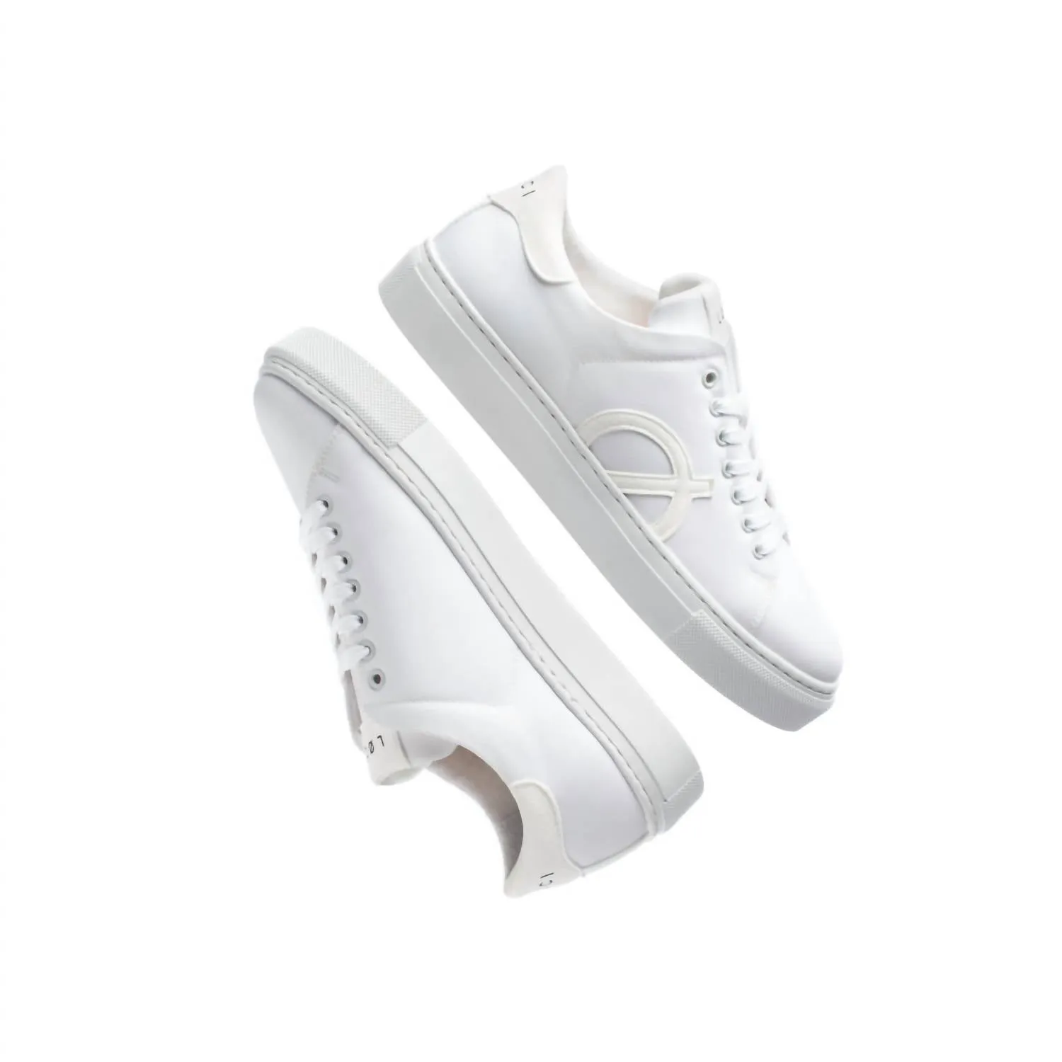 Airflow Enhanced Tongue Performance Driven Women's Origin Recycled Sneaker In White