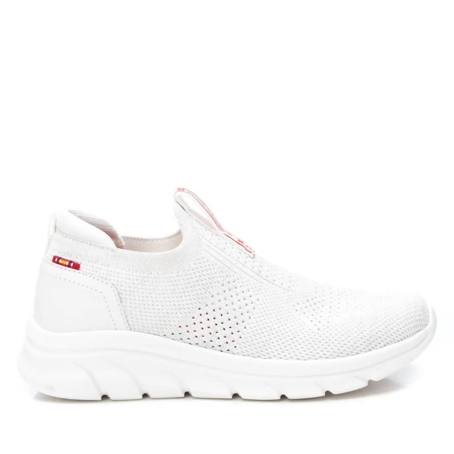 simple design Women's Slip On Casual Sneakers In White