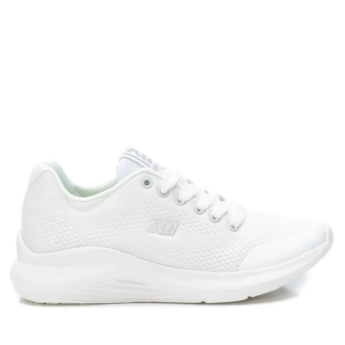 Women's Sneakers By XTI Low Top Profile