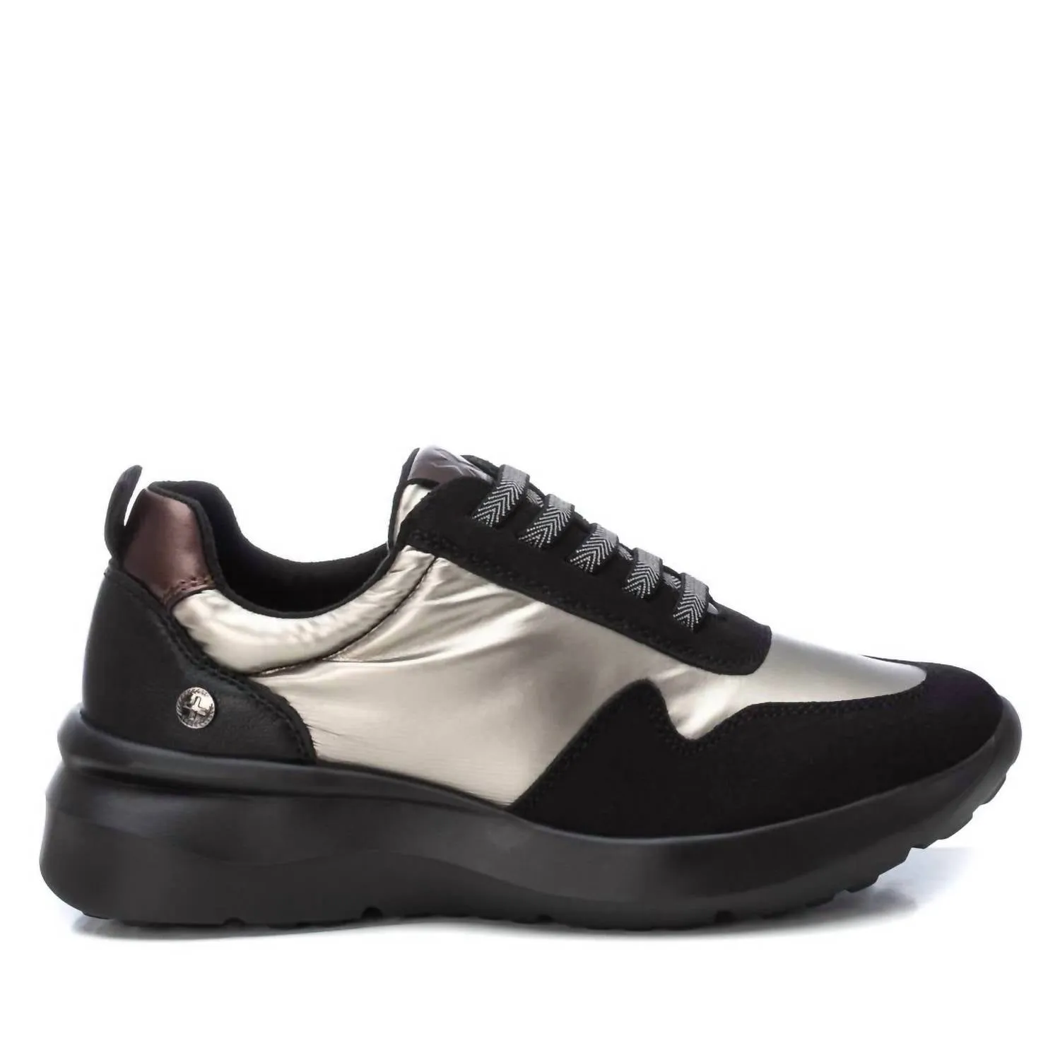 Women's Trainer Sneakers In Black Non Slip Outsole