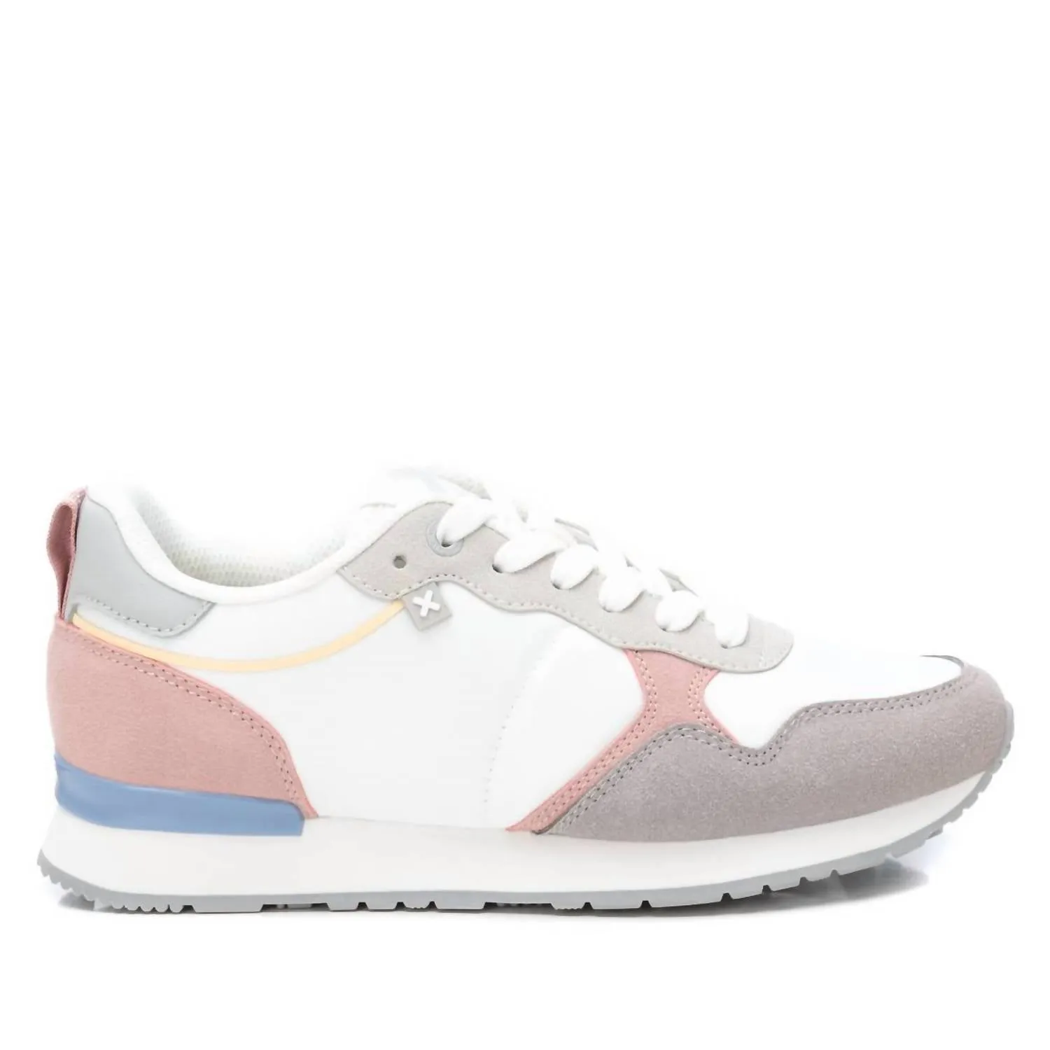 Women's Trainer Sneakers In White High-performance ease